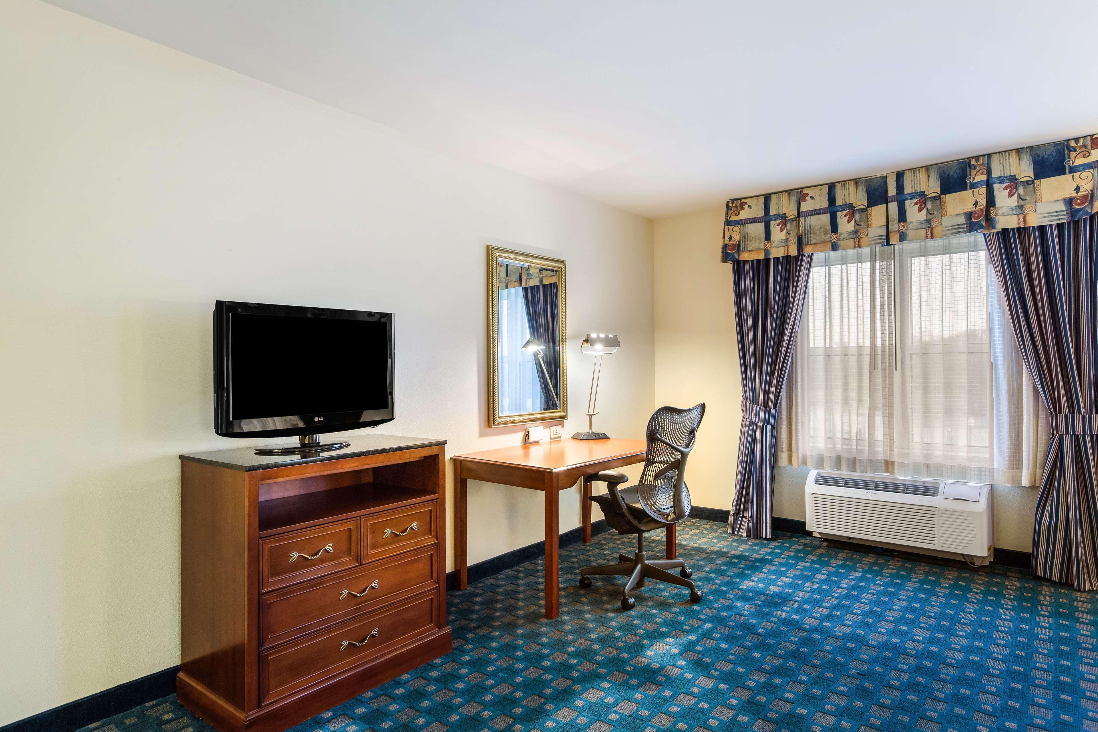 Hilton Garden Inn Suffolk Riverfront Luaran gambar